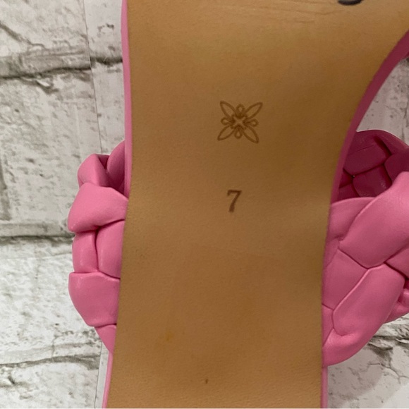 BCBGeneration Pink “Finaa” Slide Chunky Braided Woven Strap Heel Sandal Size 7 - Picture 13 of 16